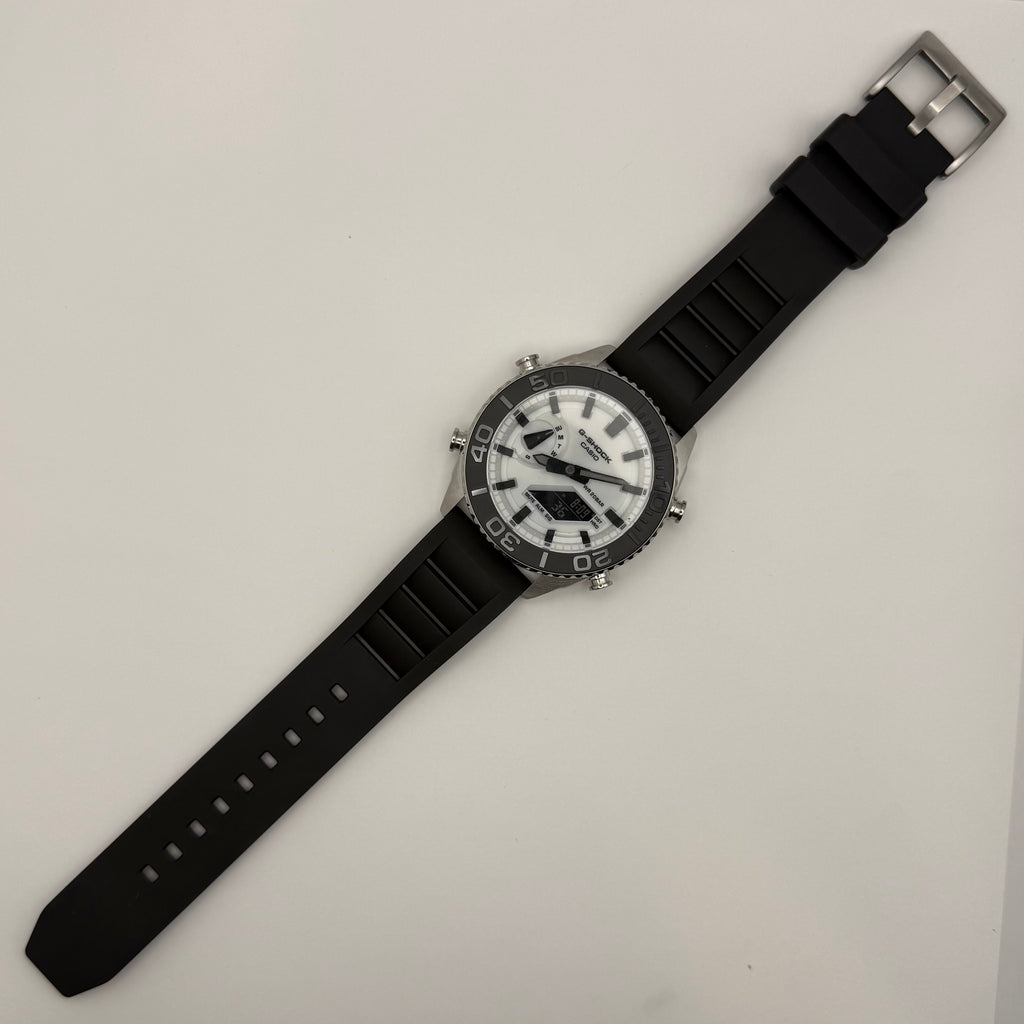 TTT-001 Build: GA2100 White & Black