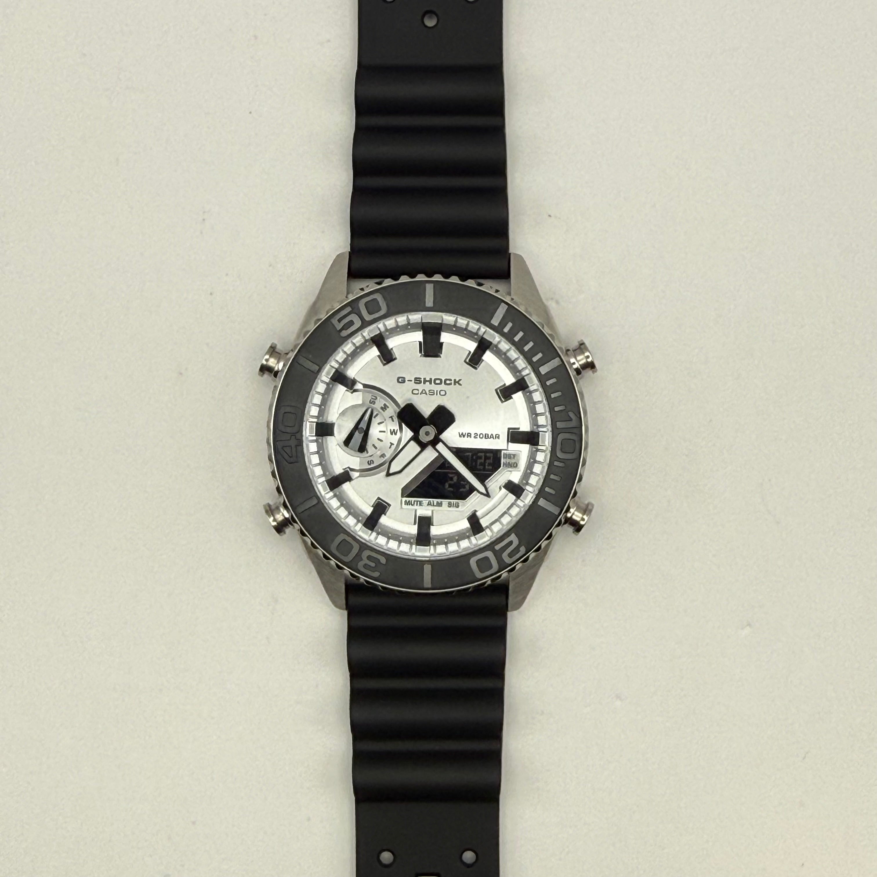 TTT-001 Build: GA2100 Silver & Black