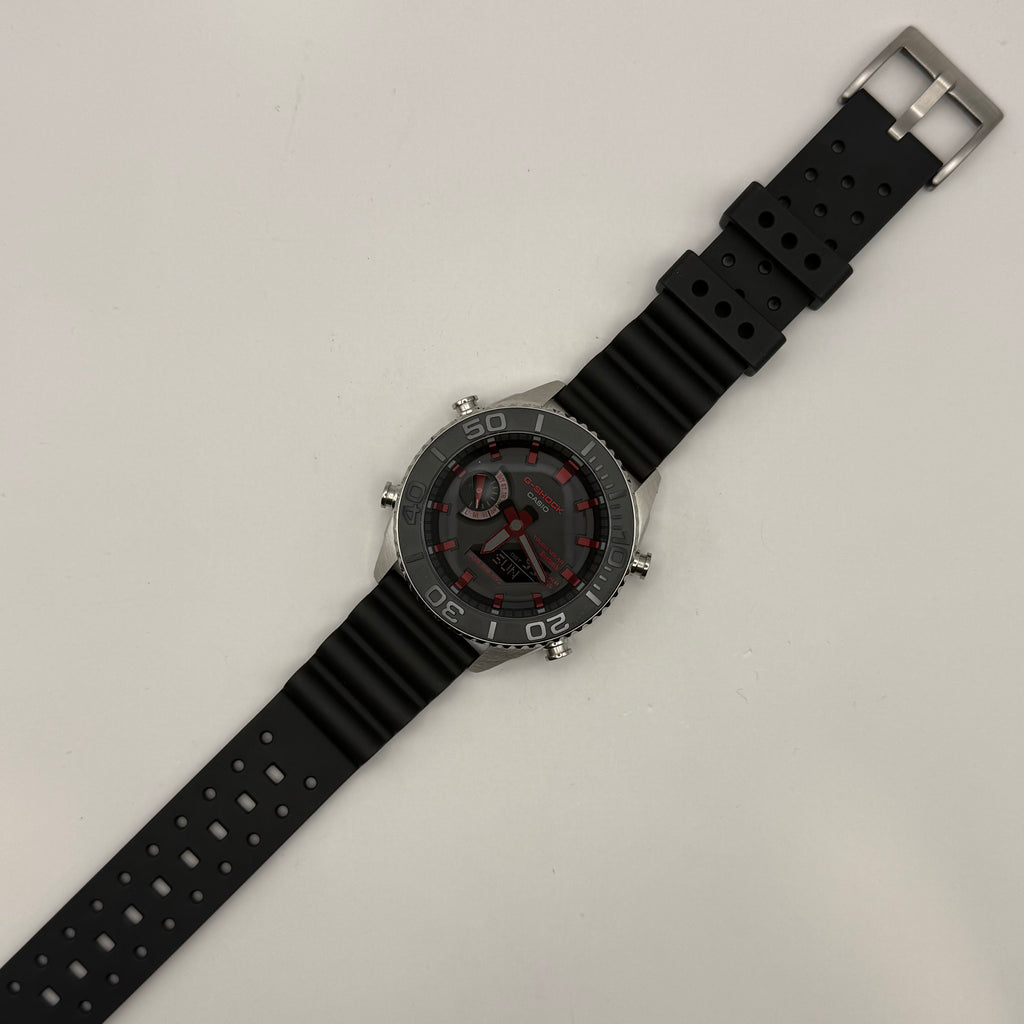 TTT-001 Build: GAB-2100 Black & Red