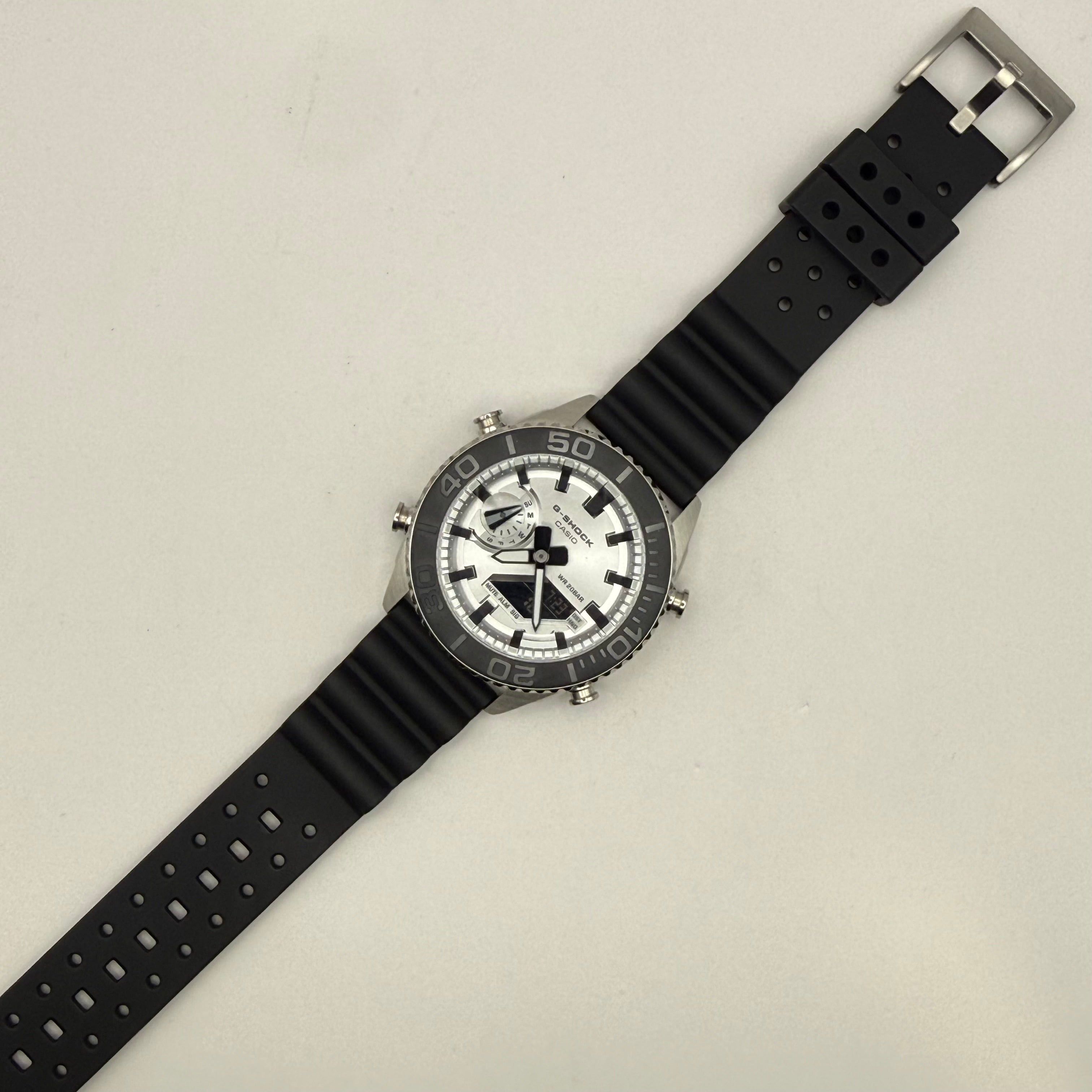 TTT-001 Build: GA2100 Silver & Black