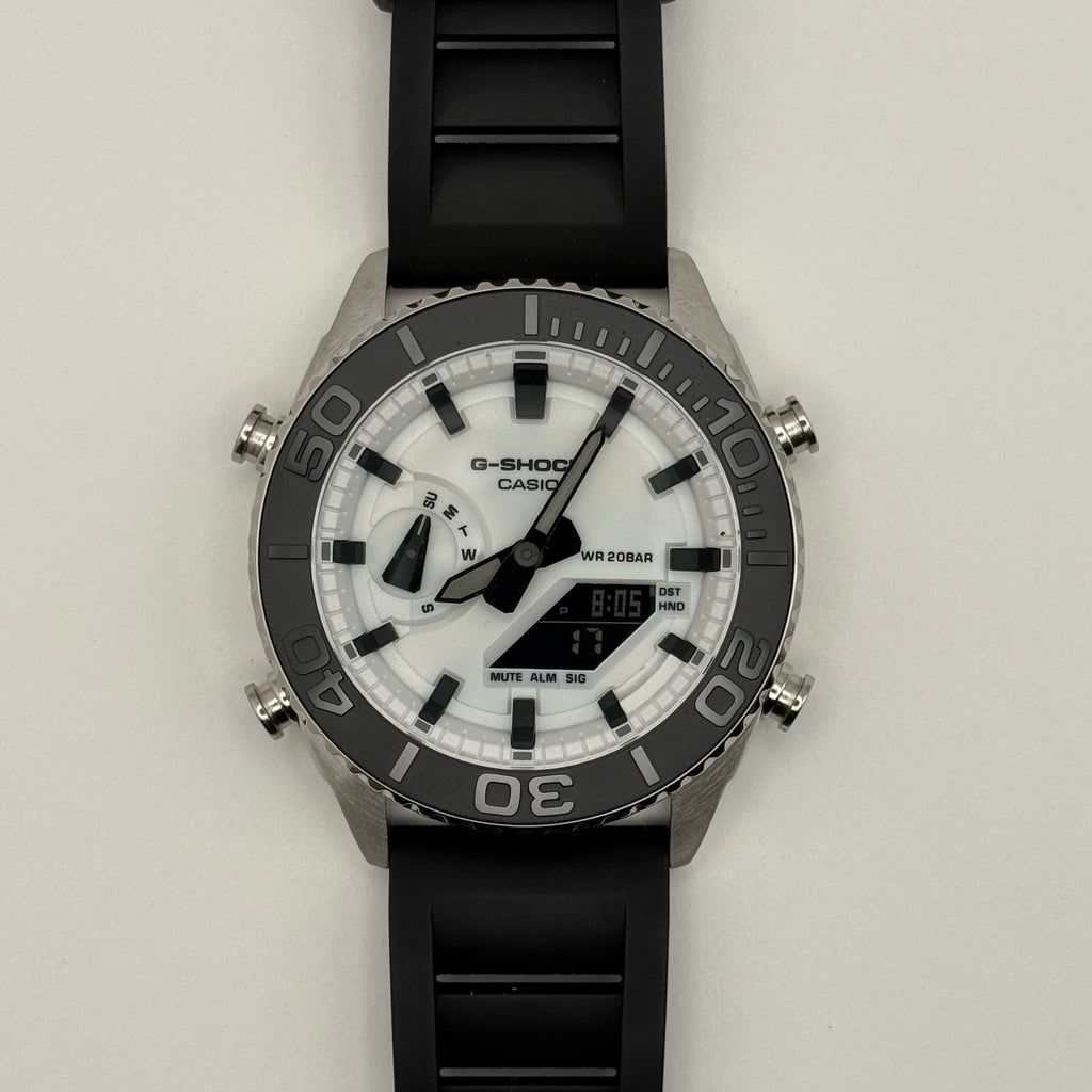 TTT-001 Build: GA2100 White & Black