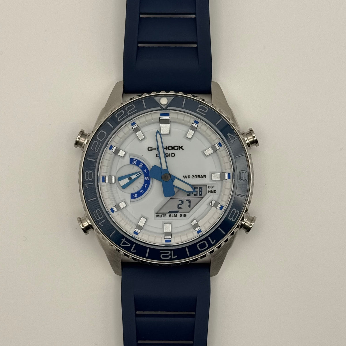 TTT-001 Build: GA2100 Blue and White (Hidden Glow)