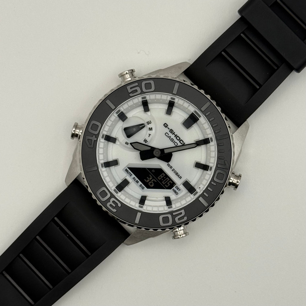 TTT-001 Build: GA2100 White & Black